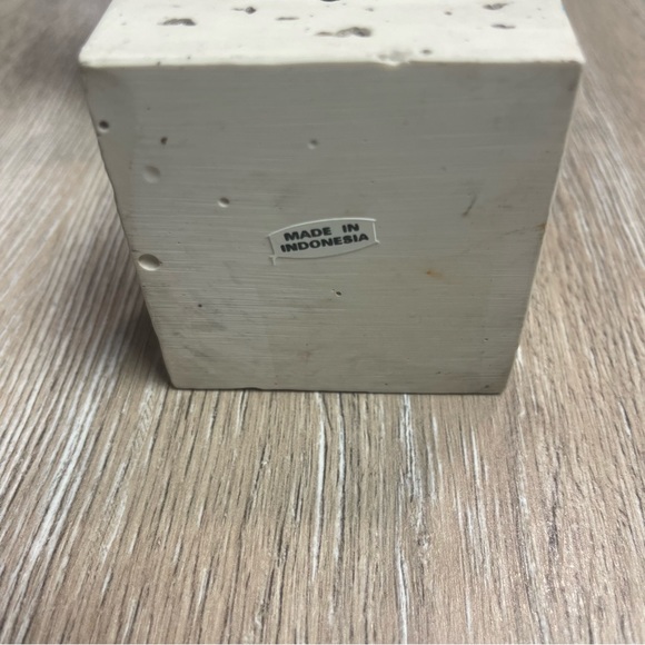 Vintage Liberty Bronze Collection Avery Creations Mother and Child on Stone Base - Picture 8 of 10